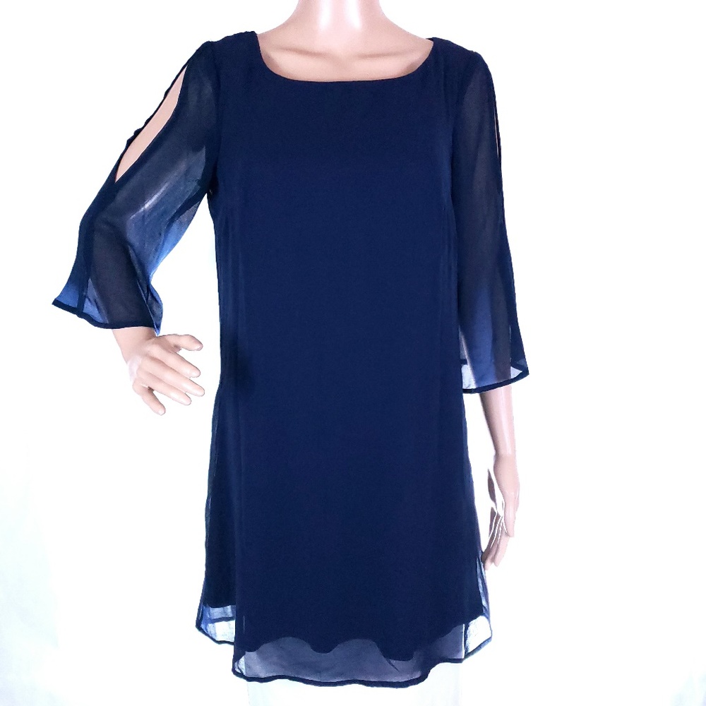 Love Reign Women Dress Open Sleeves Mini Size M - NWT